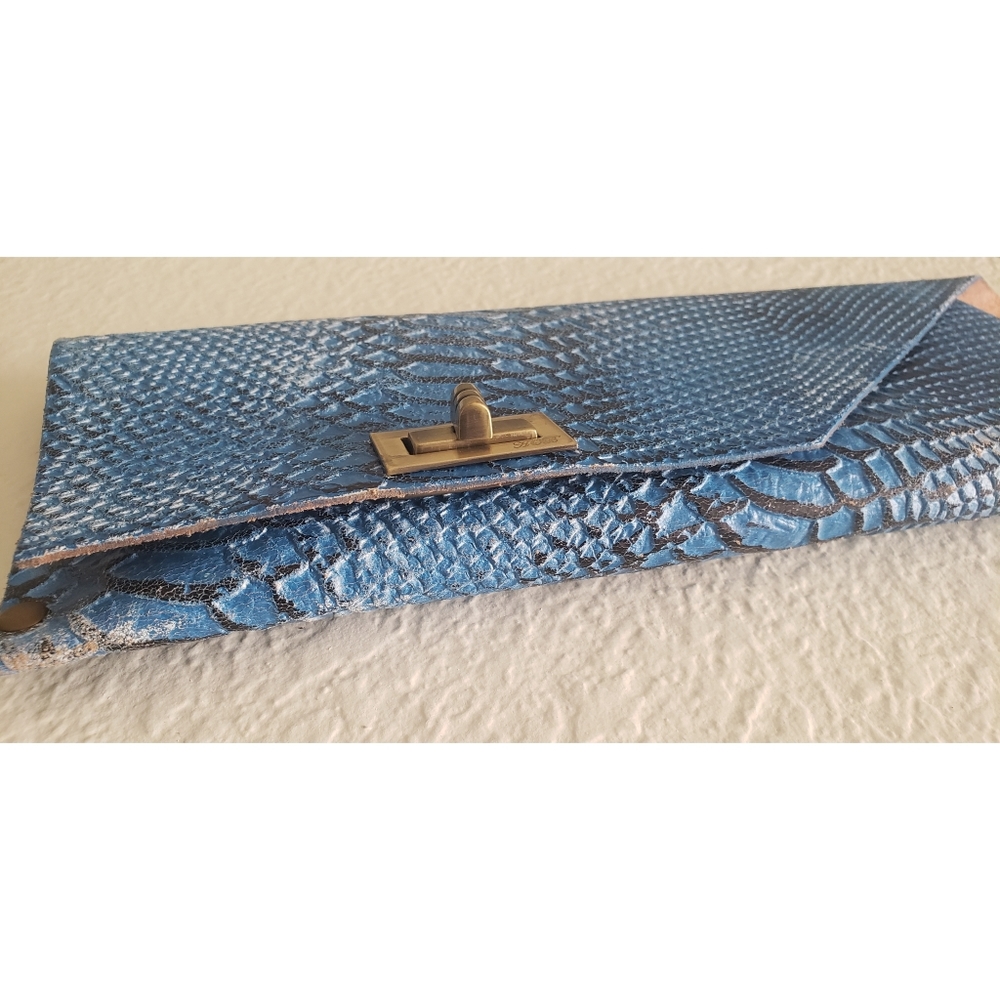 Blue Snake Clutch